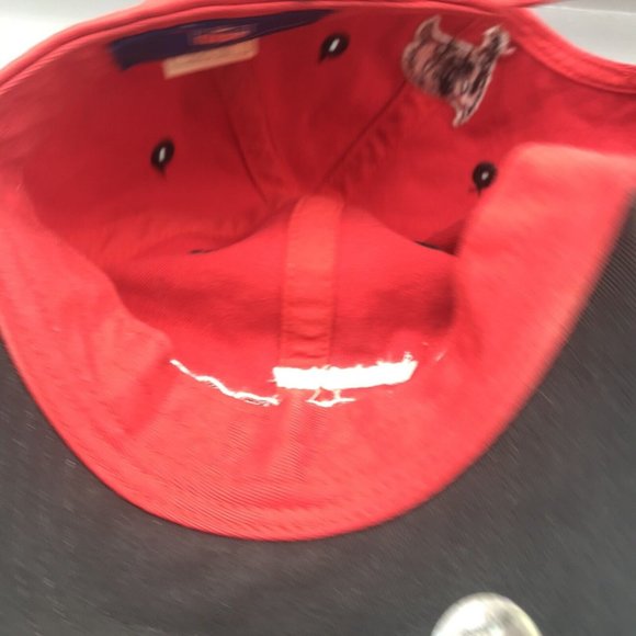 Tampa Bay Buccaneers Hat Baseball Cap Adjustable Strap Back Red Adult Reebok NFL - Picture 8 of 9